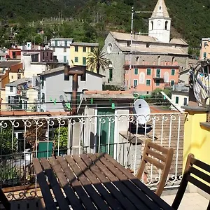 Casa Elsa Holiday home Corniglia